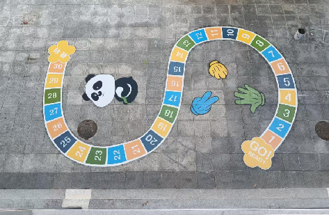 长寿地面游戏彩绘